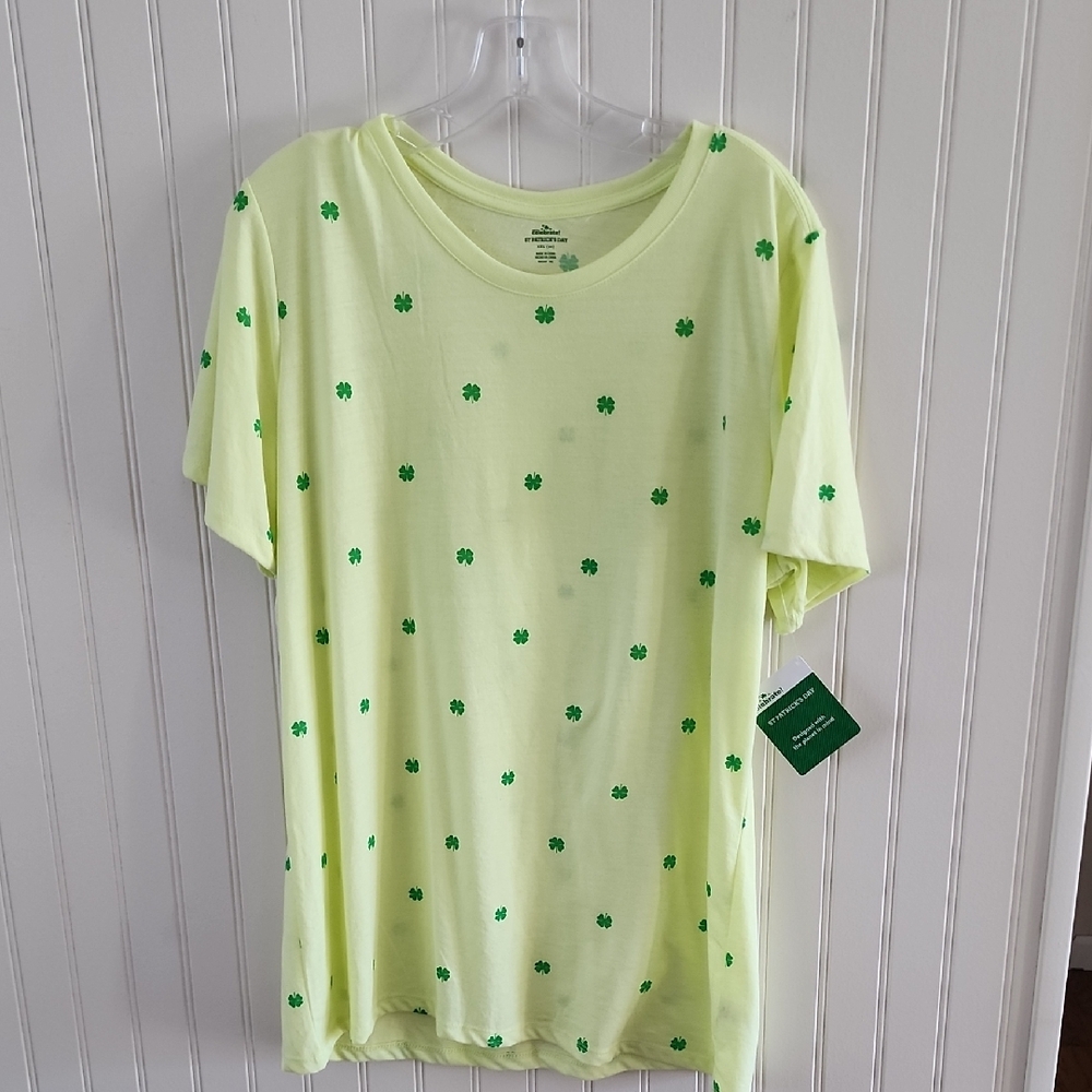 Celebrate It Light Green Clover Tee